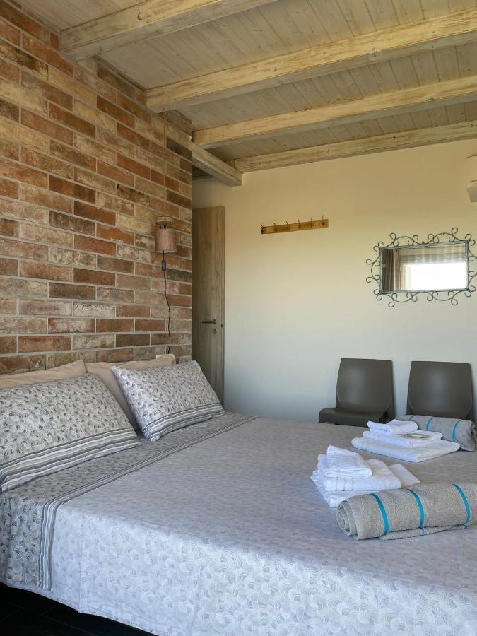 Апартаменты Residenza Le Maree Мурта-Мария Экстерьер фото